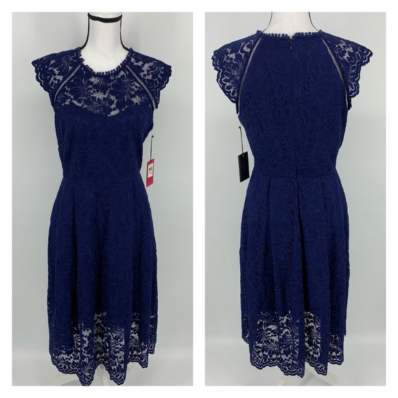 Vince Camuto Dresses & Skirts - Vince Camuto Lace MIDI Dress Navy Blue Size 6 G18